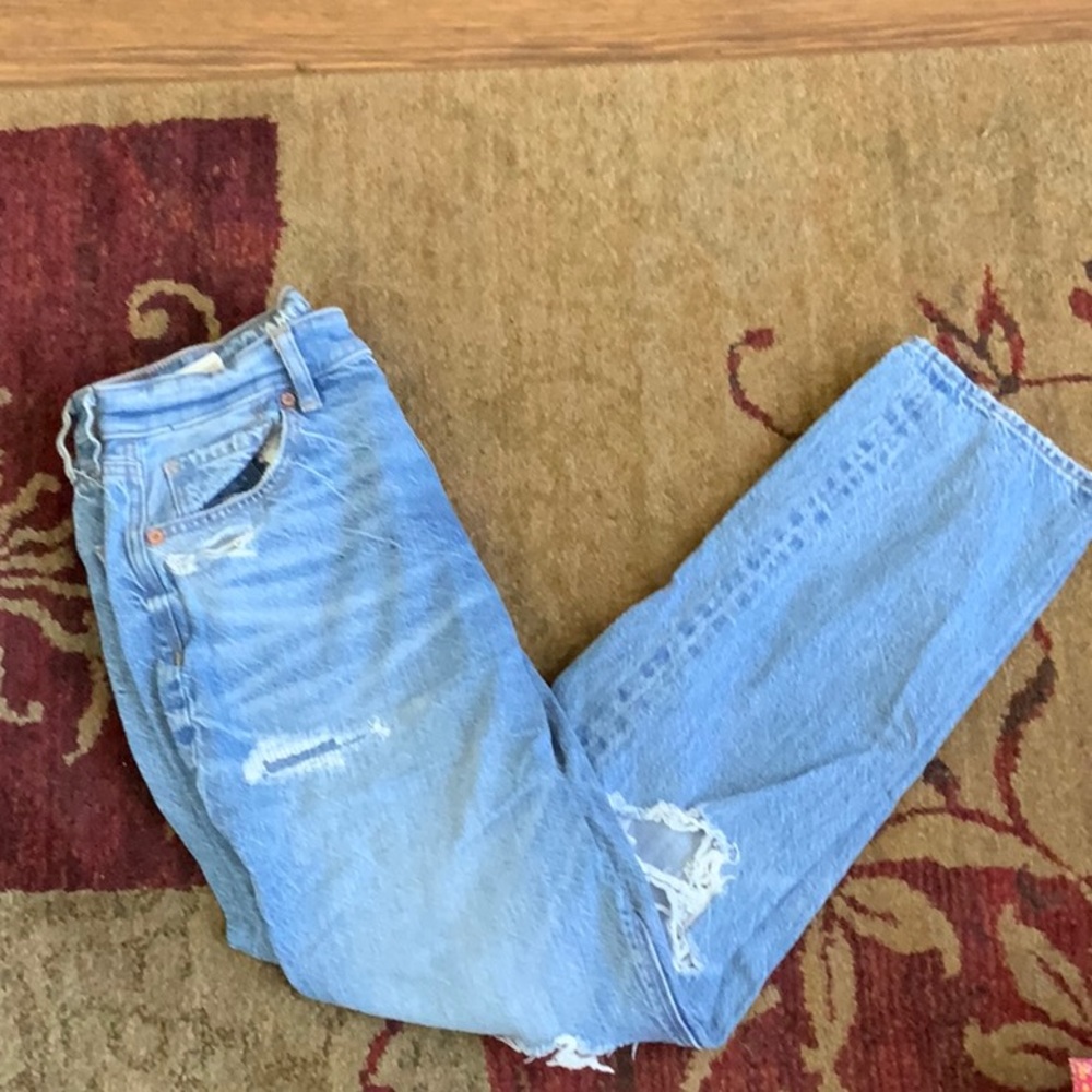 American Eagle Mom Jeans